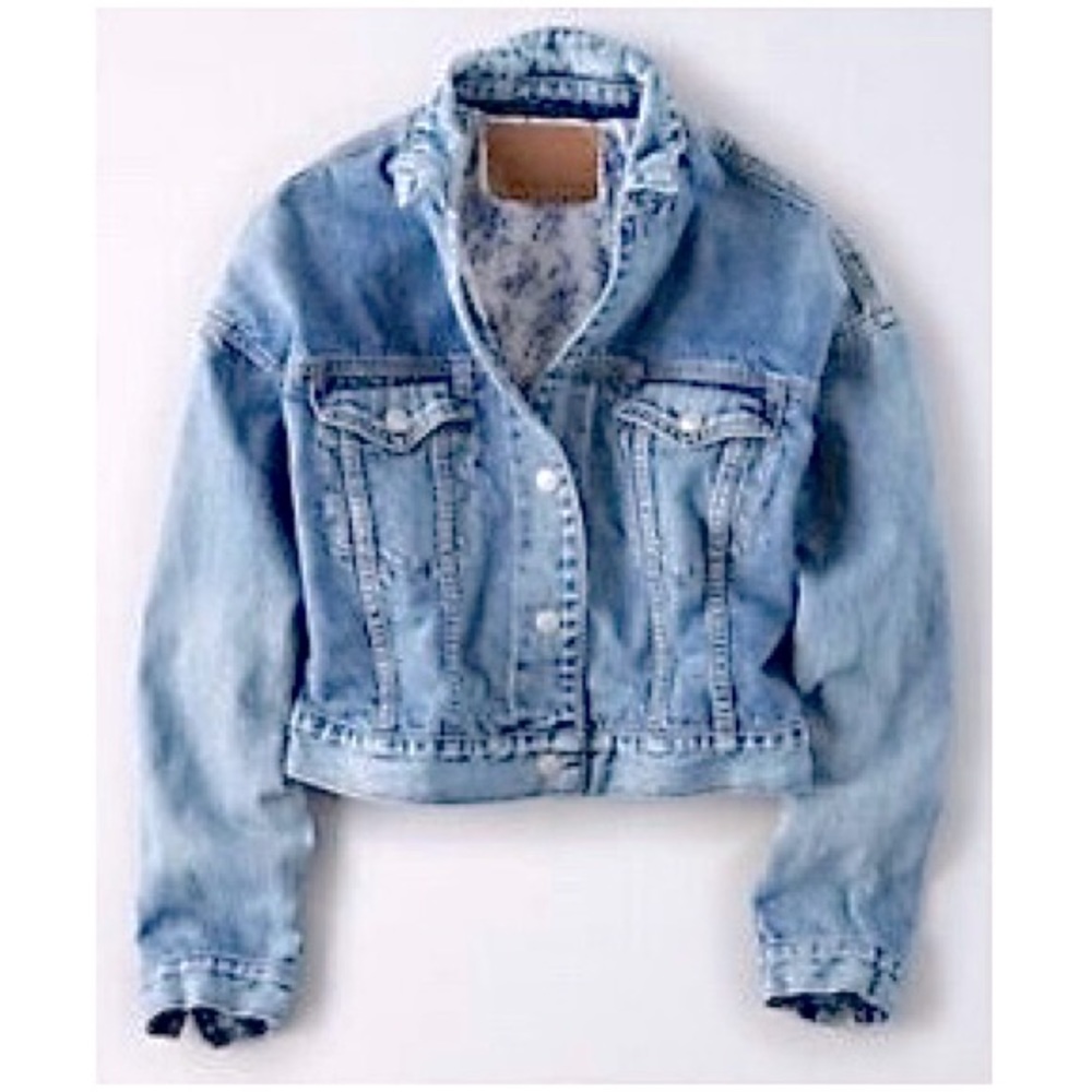 American Eagle Floral Print Lined Boyfriend Denim Jean Jacket